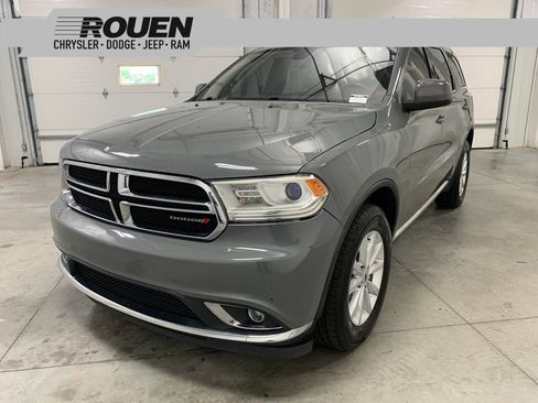 Used 2019 Dodge Durango SXT w/ 3rd Row Seating Group AWD/4WD image 1
