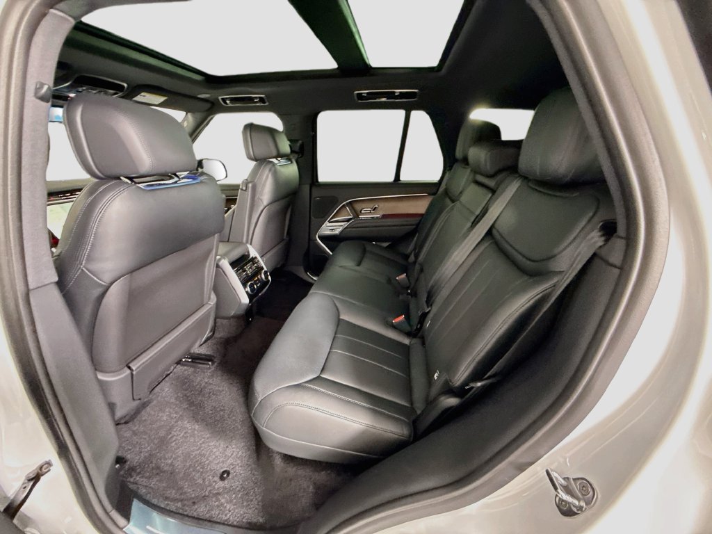 New 2026 Land Rover Range Rover SE AWD/4WD image 22