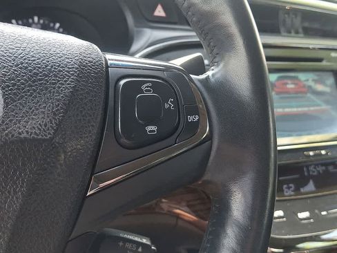 Used 2015 Toyota Avalon XLE Touring FWD image 18