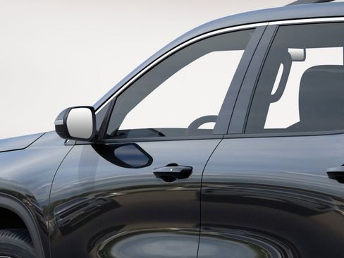 New 2026 Chevrolet Traverse LT w/ Sun and Wheel Package FWD image 12
