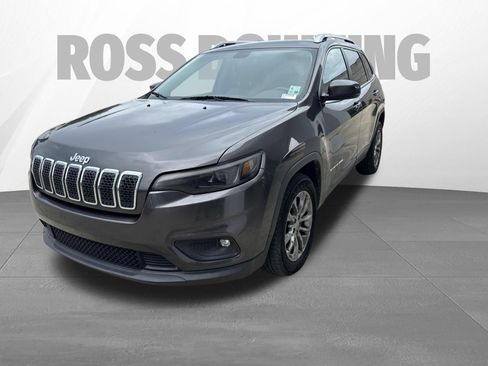 Used 2019 Jeep Cherokee Latitude Plus FWD image 2