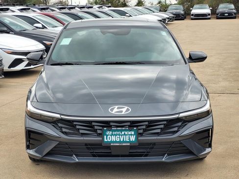 New 2026 Hyundai Elantra SEL Sport Premium FWD image 2
