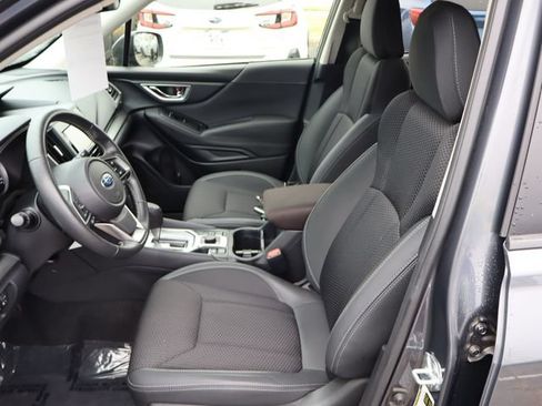 Certified 2024 Subaru Forester Premium AWD/4WD image 18