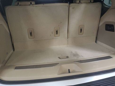 Used 2023 Cadillac Escalade Premium Luxury w/ Performance Package image 6