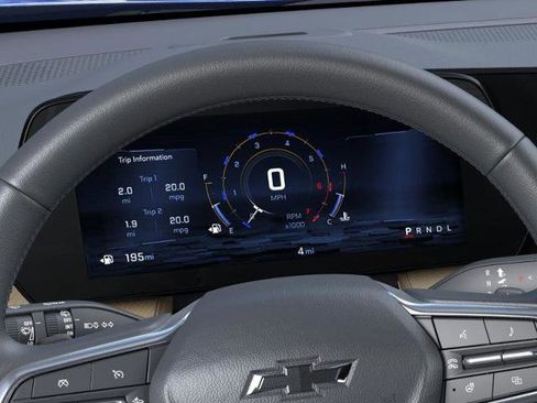 New 2026 Chevrolet Equinox ACTIV w/ Safety and Technology Package image 18