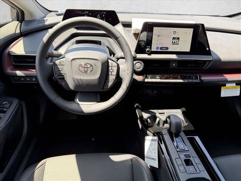 New 2026 Toyota Prius Plug-In Hybrid FWD image 10