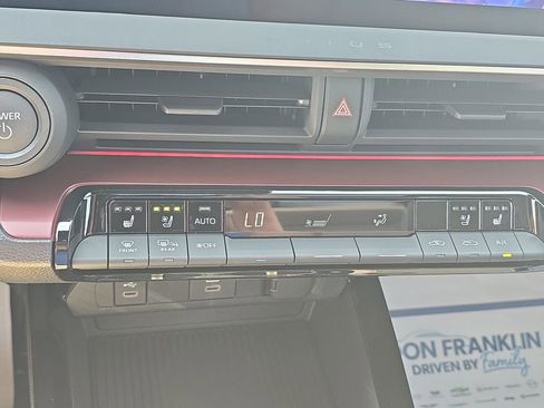New 2025 Toyota Prius Plug-In Hybrid w/ Limited Premium Package FWD image 25