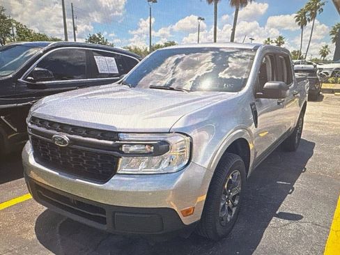 Used 2024 Ford Maverick XLT FWD image 1