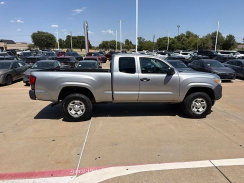 Used 2019 Toyota Tacoma SR RWD image 6