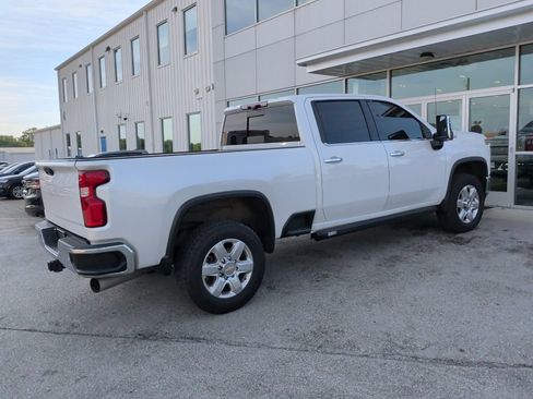 Used 2021 Chevrolet Silverado 2500 LTZ w/ LTZ Premium Package AWD/4WD image 3