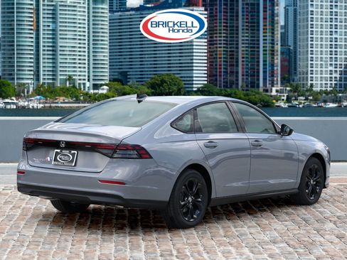 New 2025 Honda Accord SE image 5