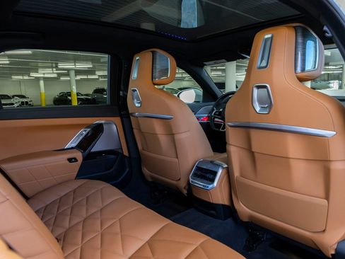 Used 2023 BMW 740i RWD image 26