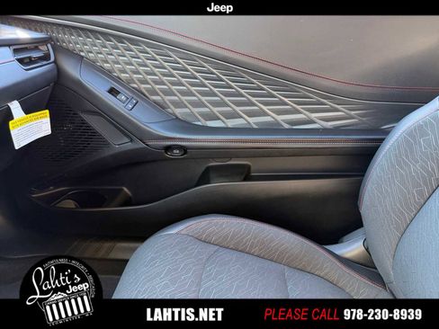 Used 2025 Dodge Charger R/T w/ Quick Order Package 25M R/T image 32