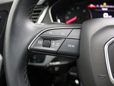 Used 2022 Audi Q5 2.0T Premium w/ Convenience Package image 40