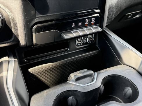 Used 2024 RAM 1500 Lone Star AWD/4WD image 23