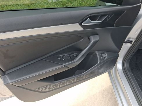 Used 2023 Volkswagen Jetta Sport image 14