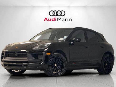 Used 2024 Porsche Macan GTS image 1