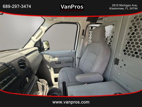 Used 2010 Ford E-250 and Econoline 250 RWD image 11