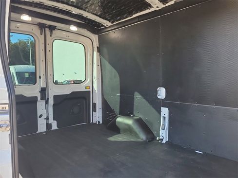 Certified 2020 Ford Transit 150 Medium Roof w/ Load Area Protection Package image 8
