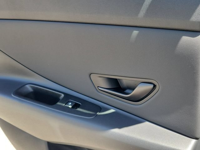 New 2026 Hyundai Elantra Sport FWD image 22