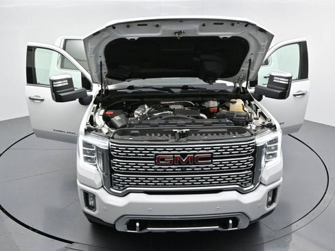Used 2021 GMC Sierra 2500 Denali w/ Denali Ultimate Package AWD/4WD image 45