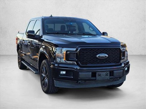 Used 2020 Ford F150 Lariat image 3