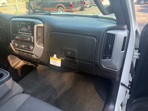 Used 2015 GMC Sierra 1500 SLE w/ Carbon-22 Edition AWD/4WD image 56