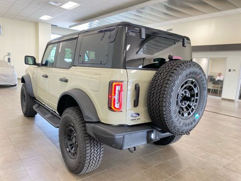 New 2026 Ford Bronco Badlands AWD/4WD image 5
