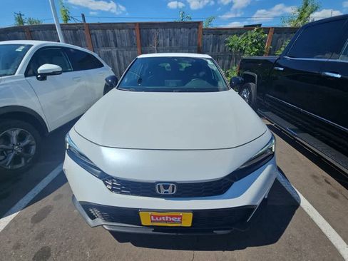Used 2026 Honda Civic Sport image 2