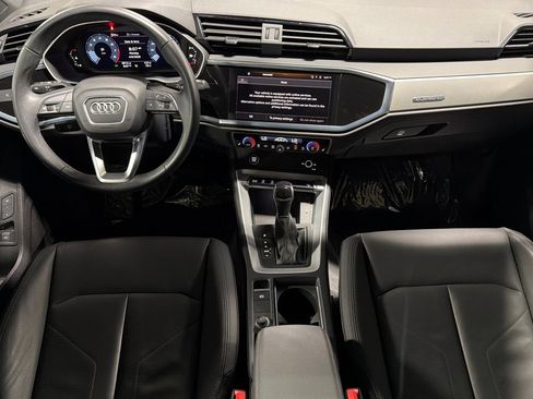 Used 2023 Audi Q3 2.0T Premium w/ Convenience Package image 12