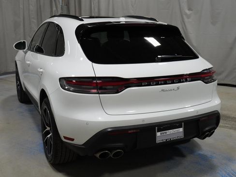 Used 2023 Porsche Macan S image 16