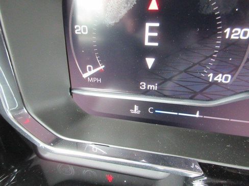 New 2025 GMC Sierra 1500 SLT image 23