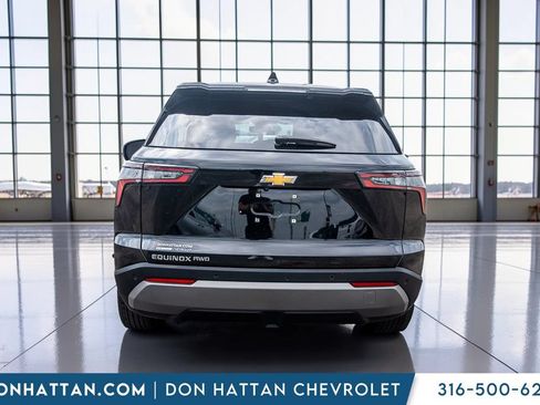 Used 2025 Chevrolet Equinox LT AWD/4WD image 29