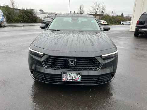 Used 2025 Honda Accord EX-L image 8