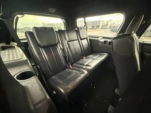 Used 2016 Ford Expedition EL XLT w/ Equipment Group 202A AWD/4WD image 14