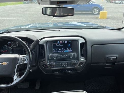 Used 2018 Chevrolet Silverado 1500 LT w/ All Star Edition AWD/4WD image 11