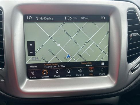 Used 2017 Jeep Compass Latitude w/ Popular Equipment Group AWD/4WD image 25