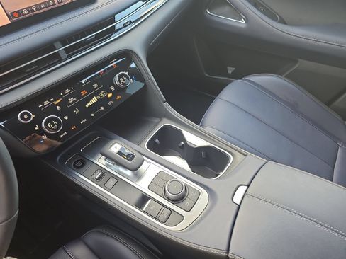 Certified 2026 INFINITI QX60 Sport AWD/4WD image 25