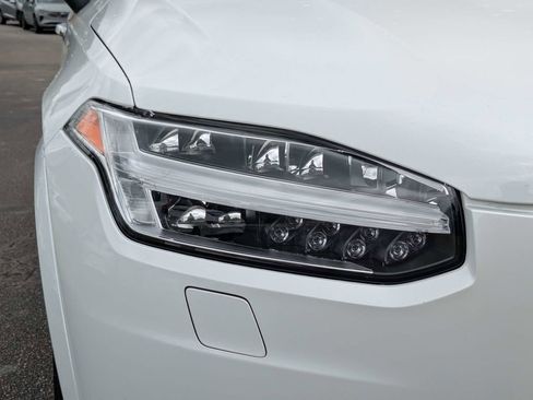 Used 2022 Volvo XC90 T6 Inscription w/ Lounge Package AWD/4WD image 10
