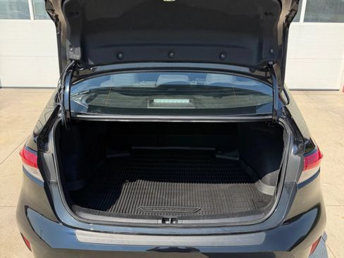 Used 2024 Toyota Corolla SE FWD image 24