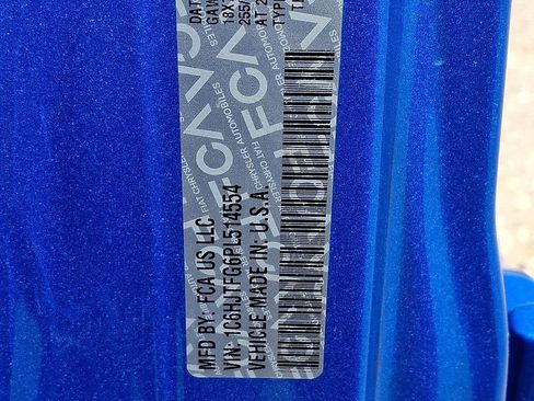 Used 2023 Jeep Gladiator Overland AWD/4WD image 27