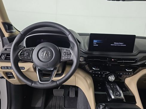 Used 2026 Acura MDX SH-AWD w/ Advance Package image 9