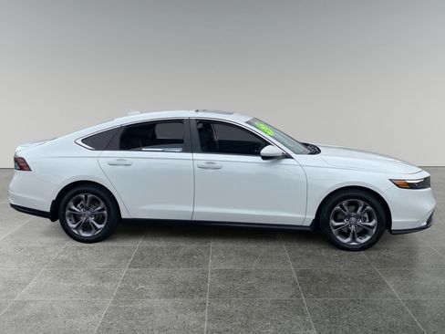 Used 2024 Honda Accord EX image 6