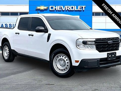 Used 2023 Ford Maverick XL w/ Equipment Group 100A Standard AWD/4WD image 1