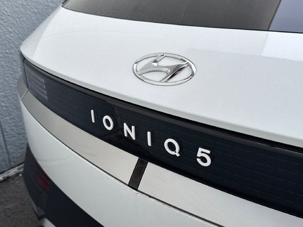 Used 2024 Hyundai Ioniq 5 SEL RWD image 7