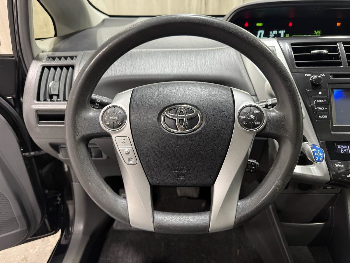 Used 2012 Toyota Prius V Three FWD image 11