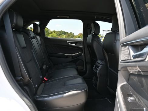 Used 2019 Ford Edge ST w/ Equipment Group 401A AWD/4WD image 22
