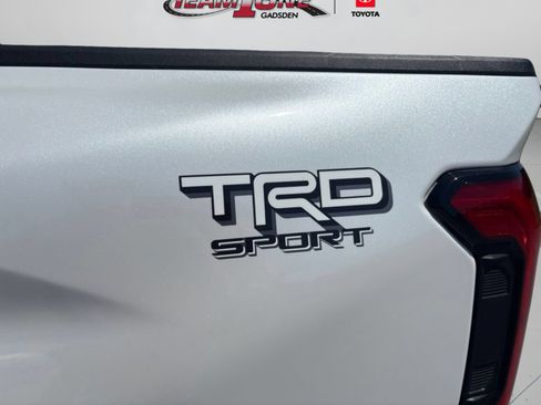 Used 2026 Toyota Tacoma TRD Sport AWD/4WD image 33