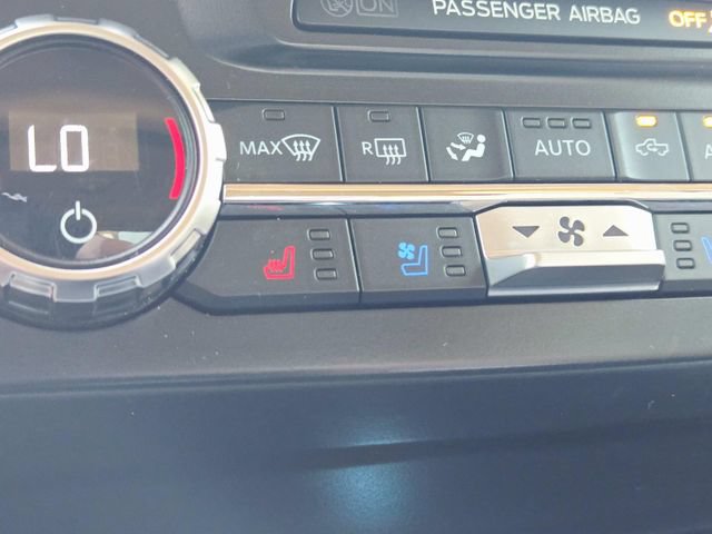 Used 2022 Ford F350 Lariat w/ Lariat Value Package AWD/4WD image 29