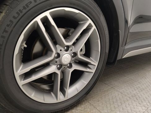 Used 2018 Hyundai Santa Fe Limited w/ Cargo Package FWD image 31